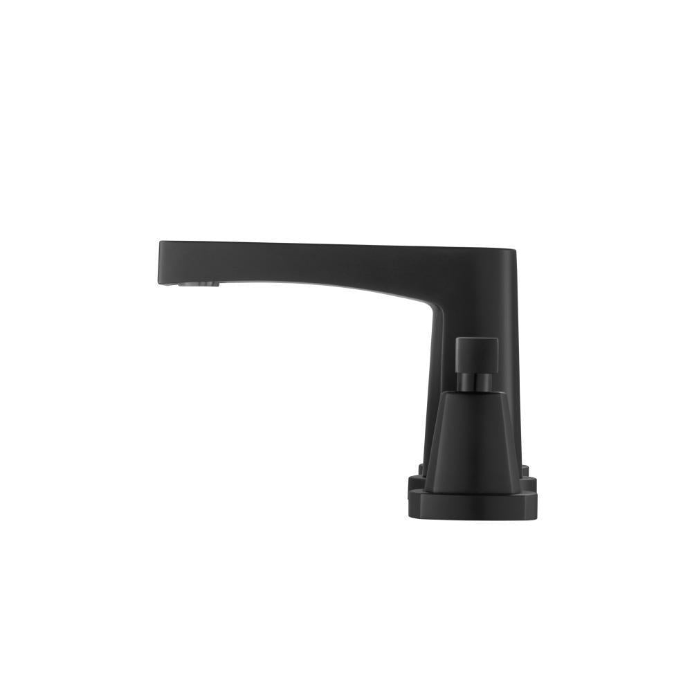 Serie 240™ - Widespread Two Handle Bathroom Faucet