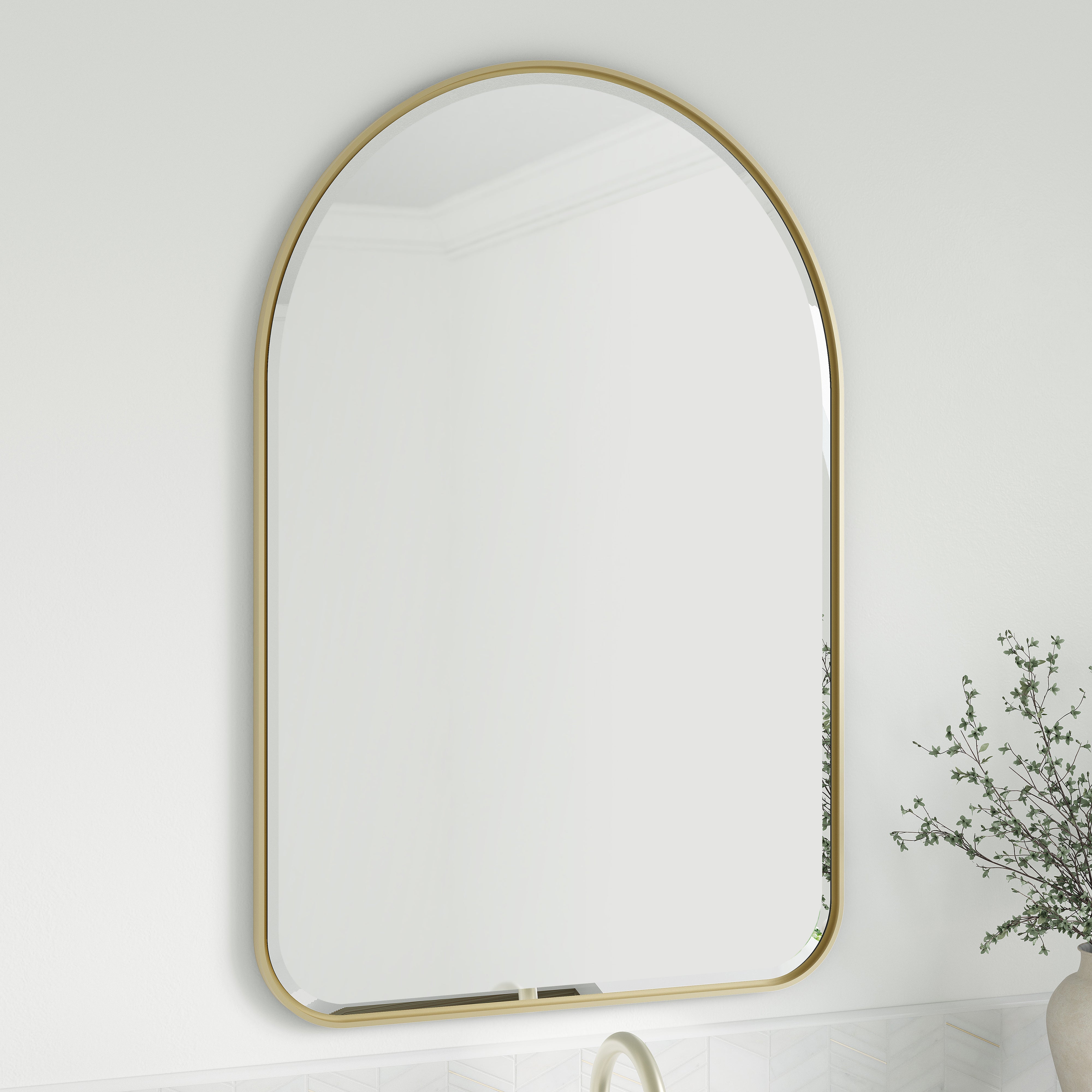 Rohe 24" Arched Mirror