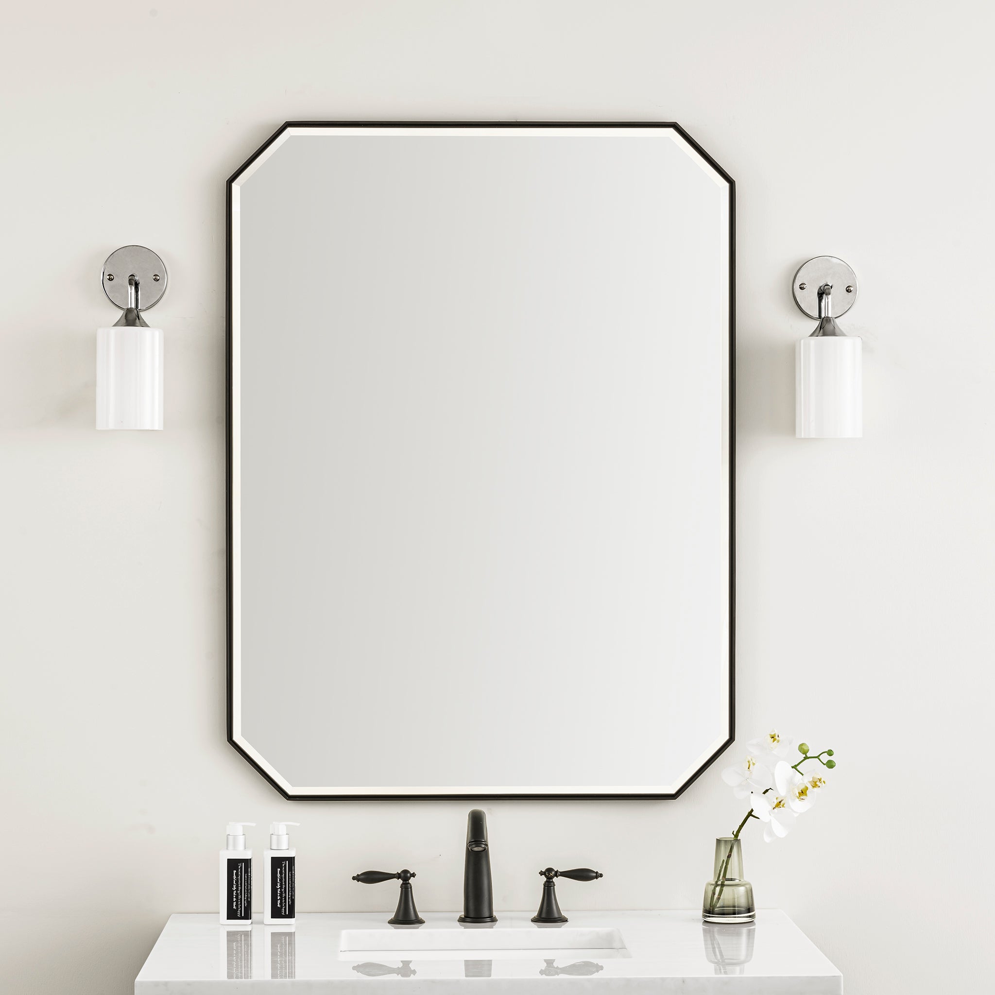 Rohe 30" Octagonal Mirror