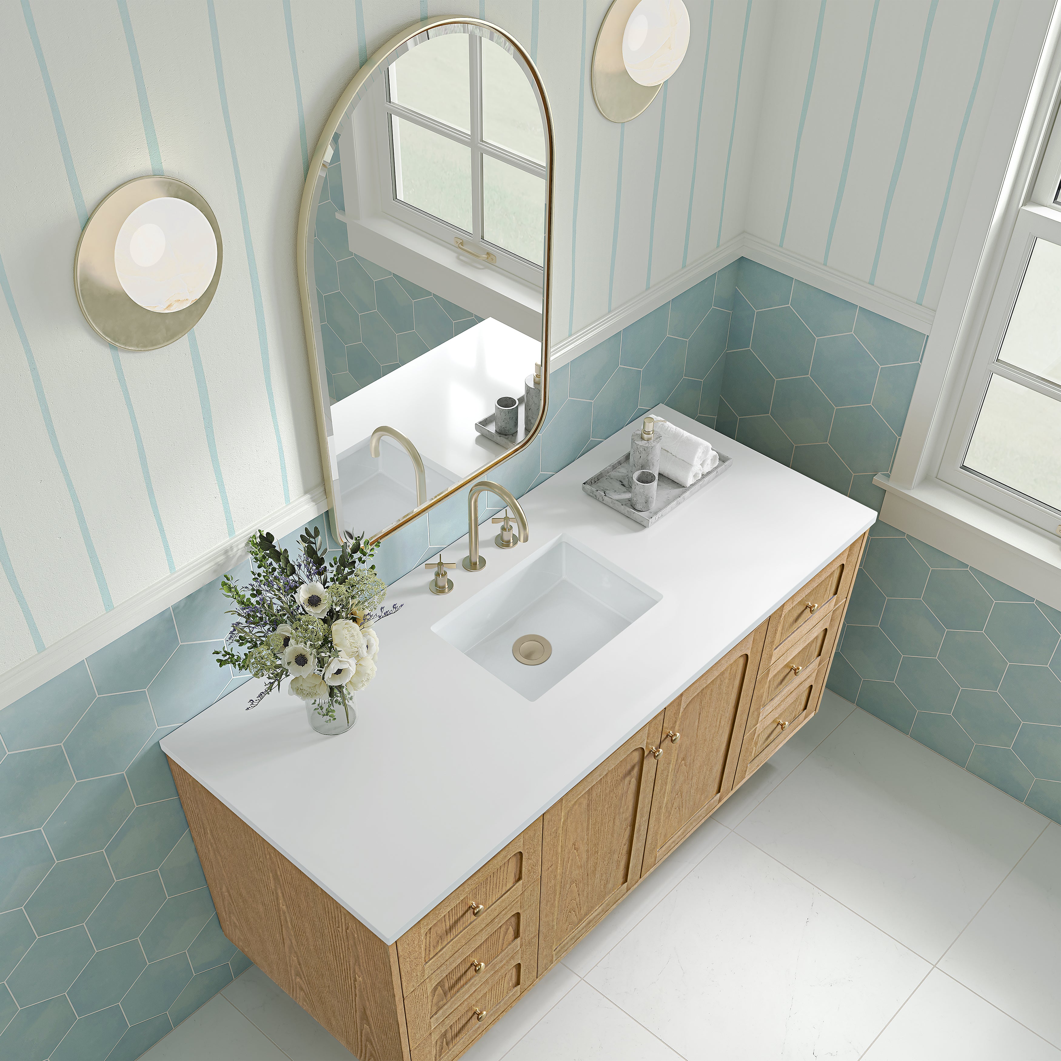 Rohe 24" Arched Mirror