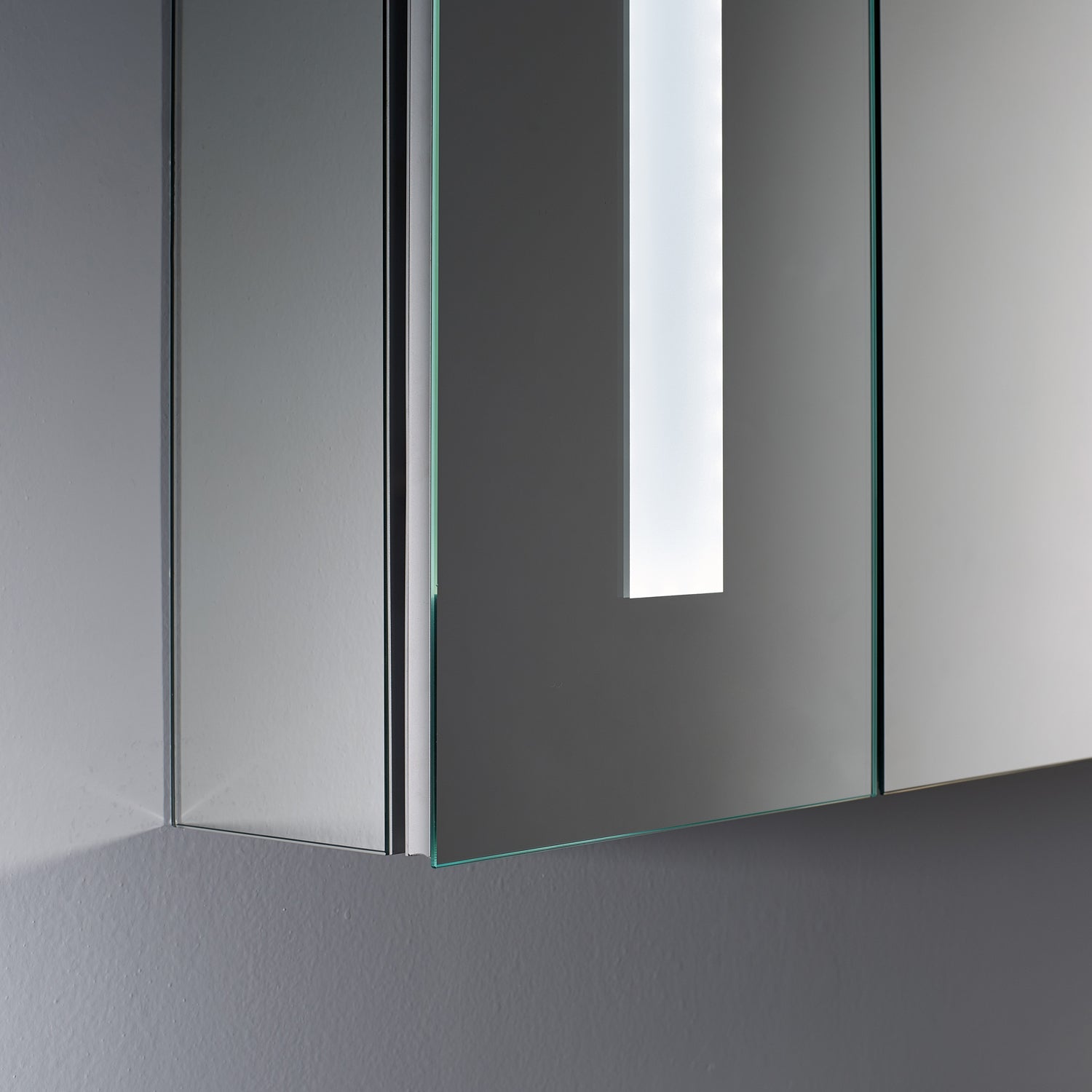 Lighted Mirror Cabinet 42"