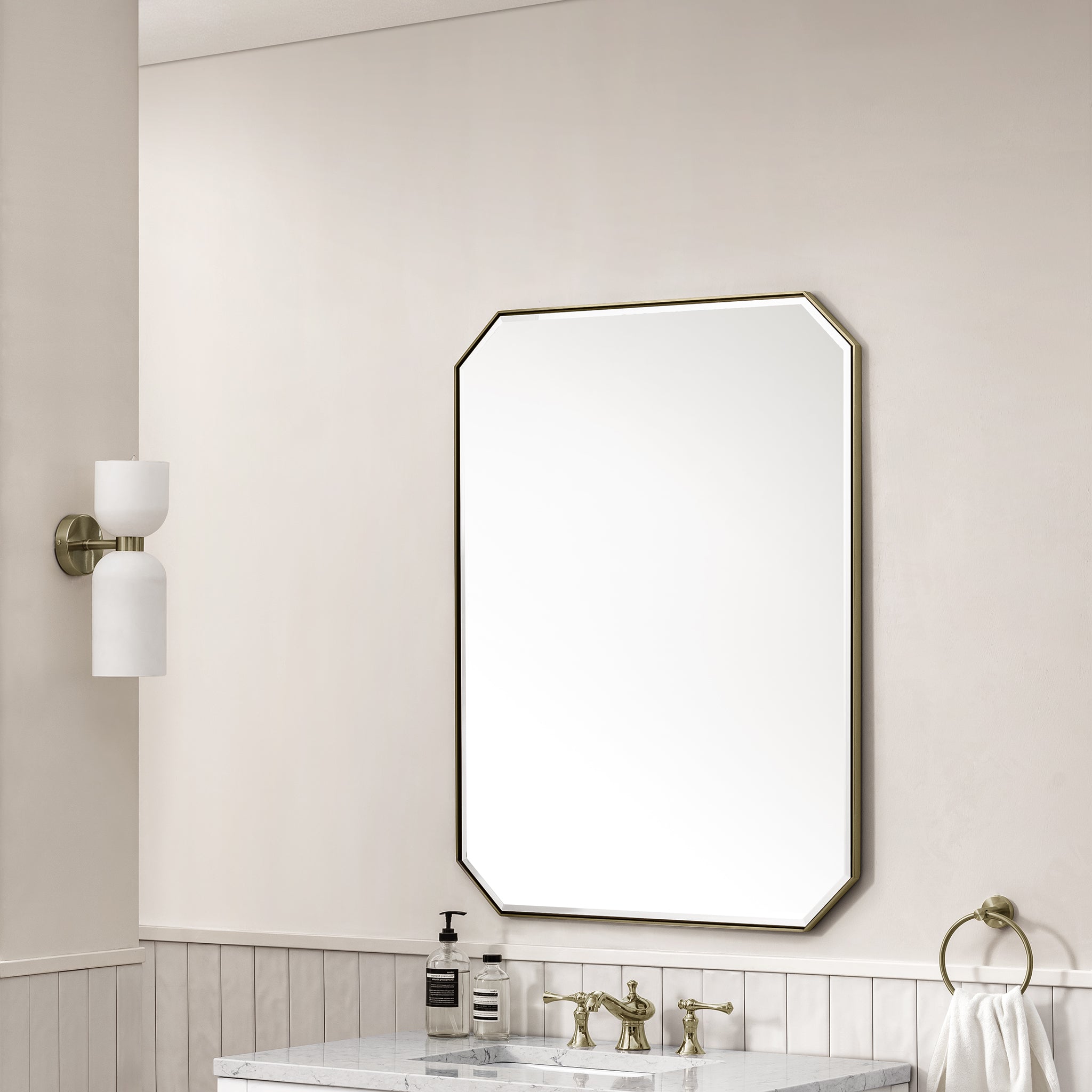 Rohe 30" Octagonal Mirror