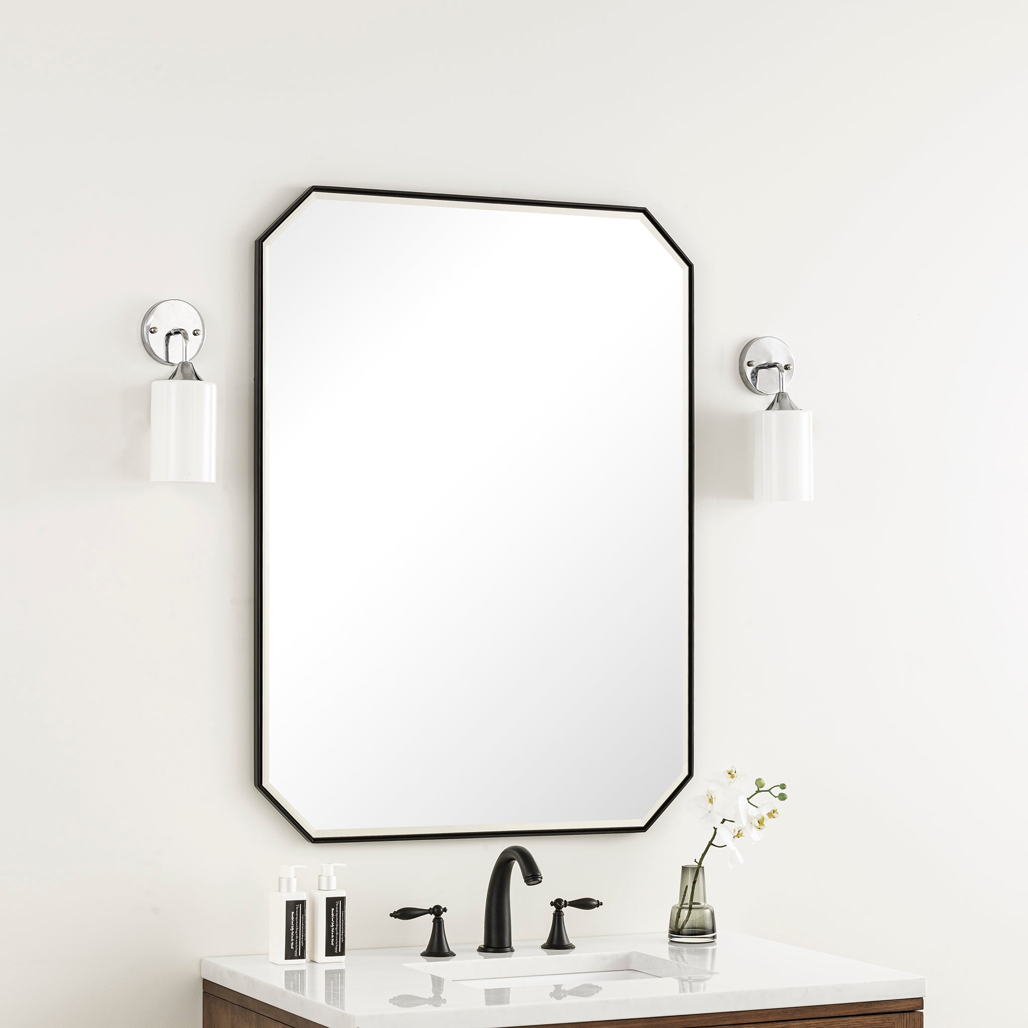 Rohe 30" Octagonal Mirror